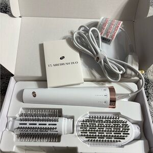 T3 Airebrush Duo Styler in White and Rose Gold